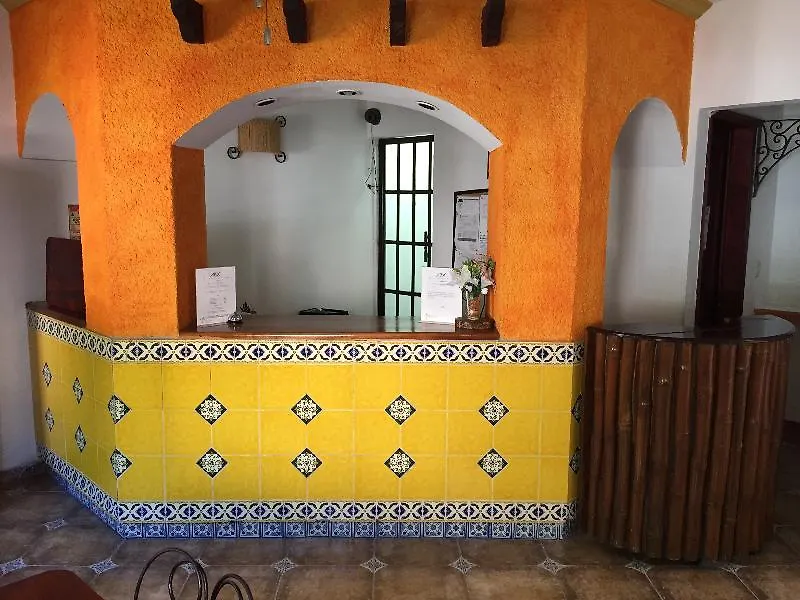 Hotel Alux Playa Del Carmen 2*,